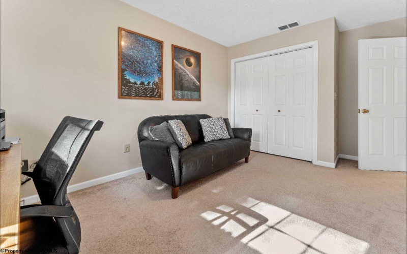 1422 Northwest Drive, Morgantown, West Virginia 26505, 3 Bedrooms Bedrooms, 6 Rooms Rooms,3 BathroomsBathrooms,Single Family Attached,For Sale,Northwest,10161552
