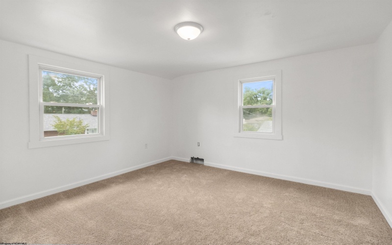 507 Willow Lane, Bridgeport, West Virginia 26330, 3 Bedrooms Bedrooms, 7 Rooms Rooms,1 BathroomBathrooms,Single Family Detached,For Sale,Willow,10161549