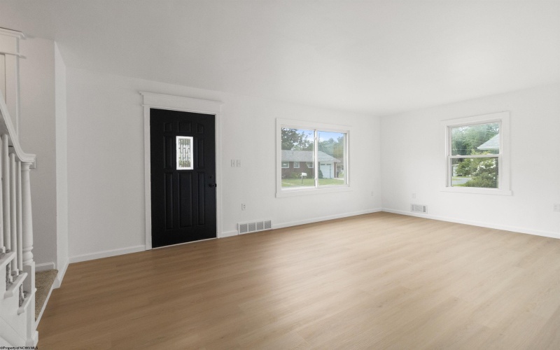 507 Willow Lane, Bridgeport, West Virginia 26330, 3 Bedrooms Bedrooms, 7 Rooms Rooms,1 BathroomBathrooms,Single Family Detached,For Sale,Willow,10161549