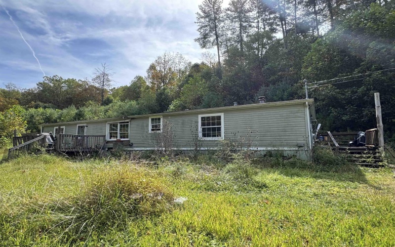 4980 Marquess Road, Tunnelton, West Virginia 26444, 3 Bedrooms Bedrooms, 9 Rooms Rooms,3 BathroomsBathrooms,Single Family Detached,For Sale,Marquess,10161550