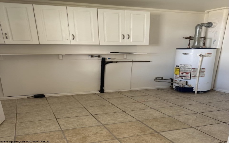 1523 16th Street, Clarksburg, West Virginia 26301, 2 Bedrooms Bedrooms, 6 Rooms Rooms,1 BathroomBathrooms,Single Family Detached,For Sale,16th,10161547
