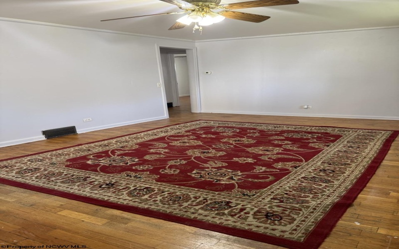 1523 16th Street, Clarksburg, West Virginia 26301, 2 Bedrooms Bedrooms, 6 Rooms Rooms,1 BathroomBathrooms,Single Family Detached,For Sale,16th,10161547
