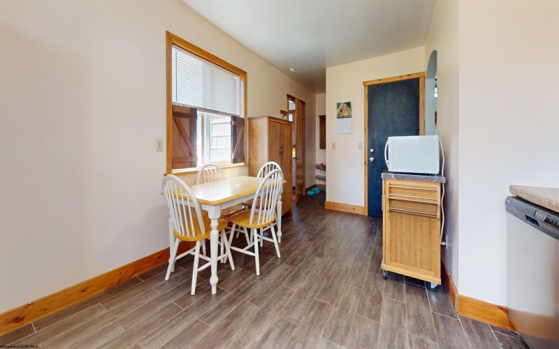 507 Pyles Avenue, Mannington, West Virginia 26582, 3 Bedrooms Bedrooms, 6 Rooms Rooms,1 BathroomBathrooms,Single Family Detached,For Sale,Pyles,10161541