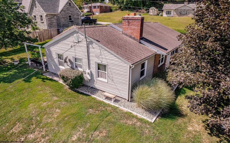 106 Warren Road, Fairmont, West Virginia 26554, 3 Bedrooms Bedrooms, 8 Rooms Rooms,1 BathroomBathrooms,Single Family Detached,For Sale,Warren,10161546