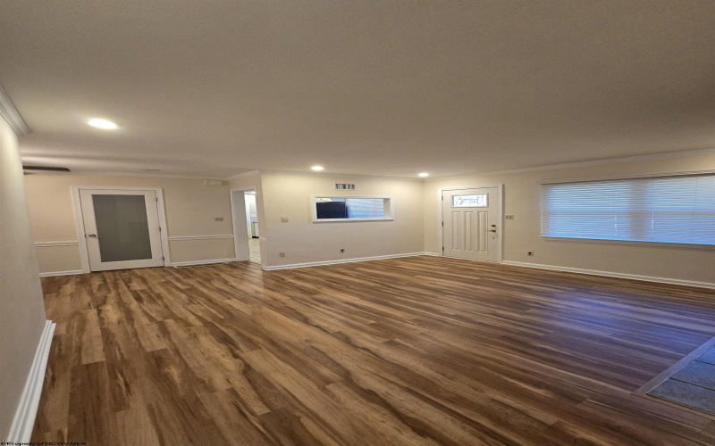 106 Warren Road, Fairmont, West Virginia 26554, 3 Bedrooms Bedrooms, 8 Rooms Rooms,1 BathroomBathrooms,Single Family Detached,For Sale,Warren,10161546