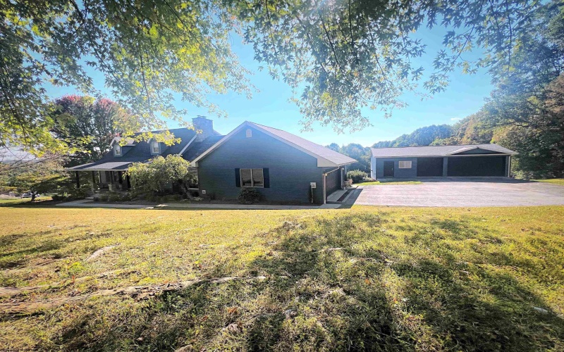 7314 Scottsdale Road, Fairmont, West Virginia 26554, 3 Bedrooms Bedrooms, 11 Rooms Rooms,2 BathroomsBathrooms,Single Family Detached,For Sale,Scottsdale,10161540
