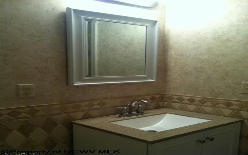 119 HILL Street, Bridgeport, West Virginia 26330, 3 Bedrooms Bedrooms, 7 Rooms Rooms,3 BathroomsBathrooms,Residential Rentals,For Rent,HILL,10161544