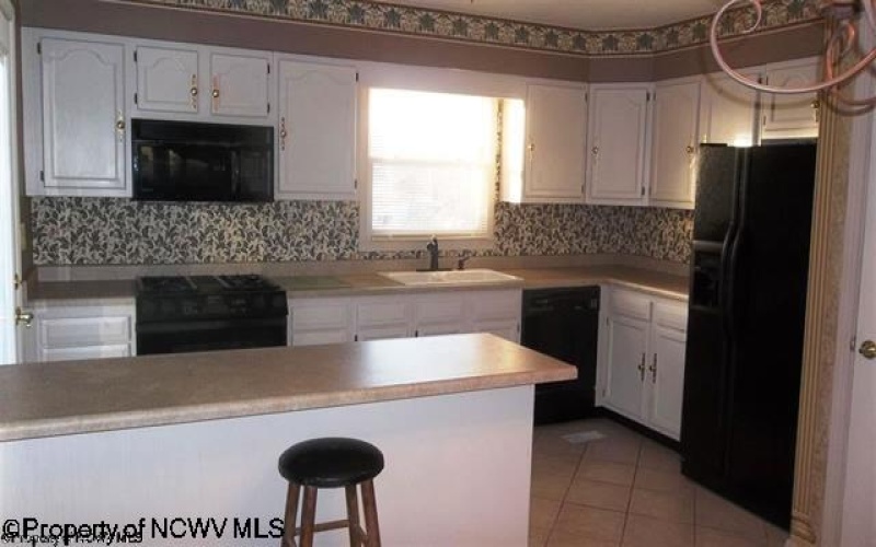 119 HILL Street, Bridgeport, West Virginia 26330, 3 Bedrooms Bedrooms, 7 Rooms Rooms,3 BathroomsBathrooms,Residential Rentals,For Rent,HILL,10161544