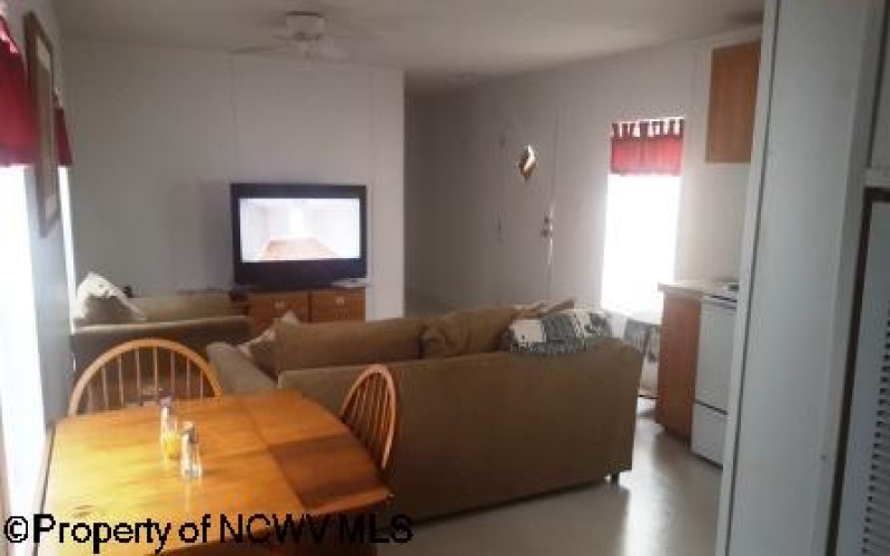 21D SEDGEWICK Street, Buckhannon, West Virginia 26201, 3 Bedrooms Bedrooms, 5 Rooms Rooms,1 BathroomBathrooms,Residential Rentals,For Rent,SEDGEWICK,10161545