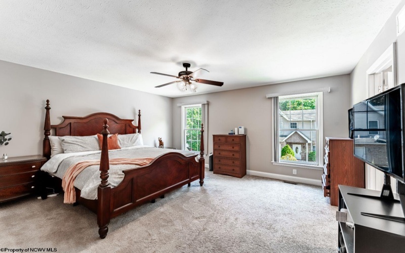 6 Palmetto Drive, Morgantown, West Virginia 26508, 3 Bedrooms Bedrooms, 7 Rooms Rooms,4 BathroomsBathrooms,Residential Rentals,For Rent,Palmetto,10161555