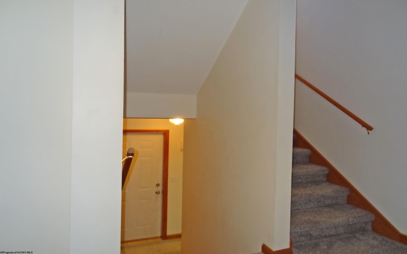 113 Cadet Court, Morgantown, West Virginia 26508, 3 Bedrooms Bedrooms, 9 Rooms Rooms,3 BathroomsBathrooms,Single Family Attached,For Sale,Cadet,10161559
