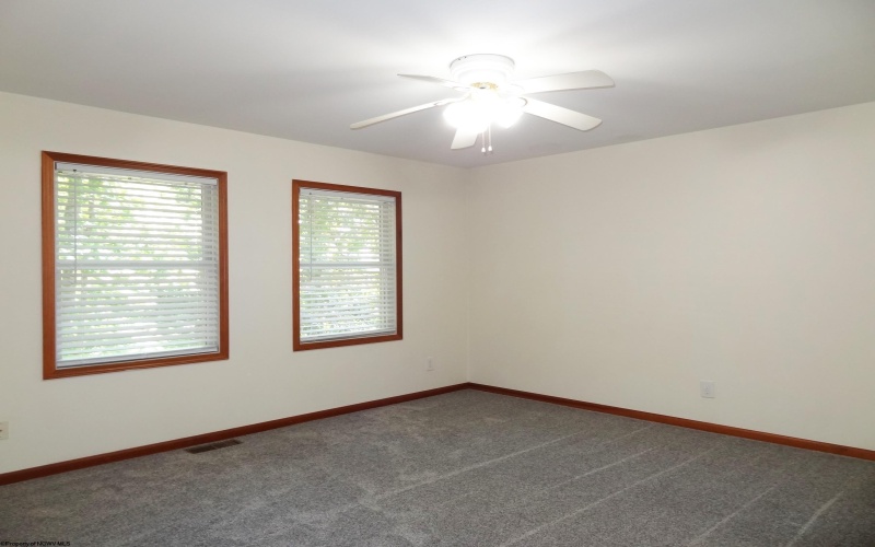 113 Cadet Court, Morgantown, West Virginia 26508, 3 Bedrooms Bedrooms, 9 Rooms Rooms,3 BathroomsBathrooms,Single Family Attached,For Sale,Cadet,10161559