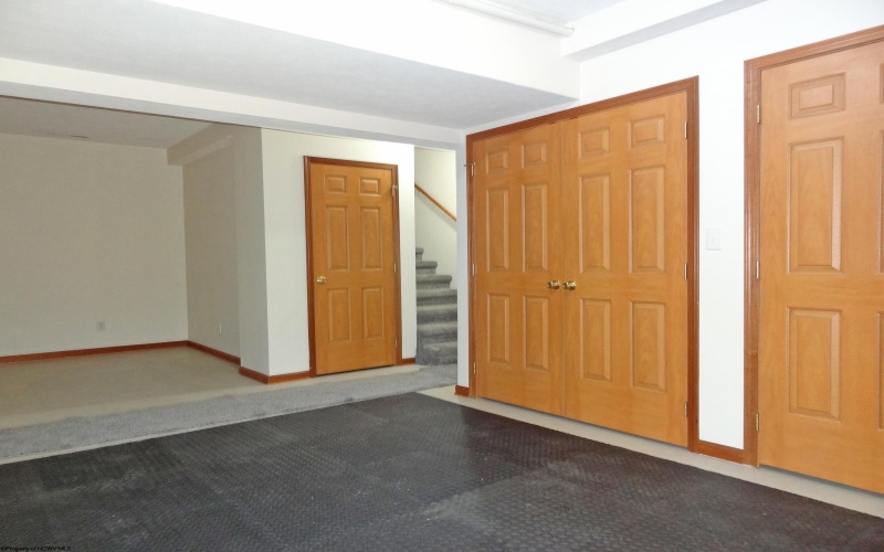 113 Cadet Court, Morgantown, West Virginia 26508, 3 Bedrooms Bedrooms, 9 Rooms Rooms,3 BathroomsBathrooms,Single Family Attached,For Sale,Cadet,10161559