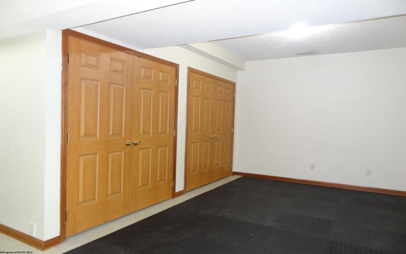 113 Cadet Court, Morgantown, West Virginia 26508, 3 Bedrooms Bedrooms, 9 Rooms Rooms,3 BathroomsBathrooms,Single Family Attached,For Sale,Cadet,10161559