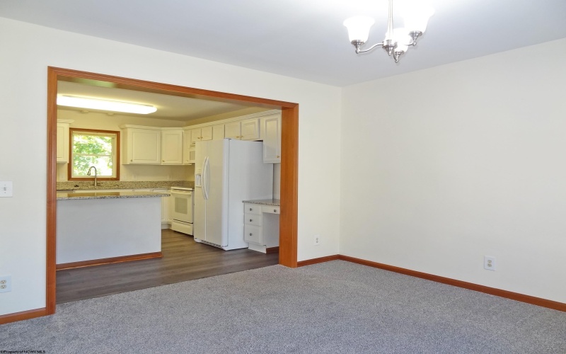 113 Cadet Court, Morgantown, West Virginia 26508, 3 Bedrooms Bedrooms, 9 Rooms Rooms,3 BathroomsBathrooms,Single Family Attached,For Sale,Cadet,10161559