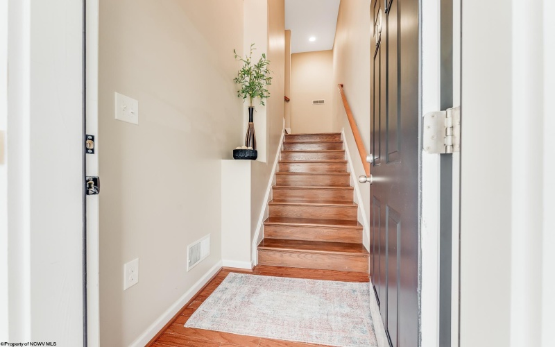 1910 Stone Run Street, Morgantown, West Virginia 26505, 3 Bedrooms Bedrooms, 8 Rooms Rooms,2 BathroomsBathrooms,Single Family Attached,For Sale,Stone Run,10161565