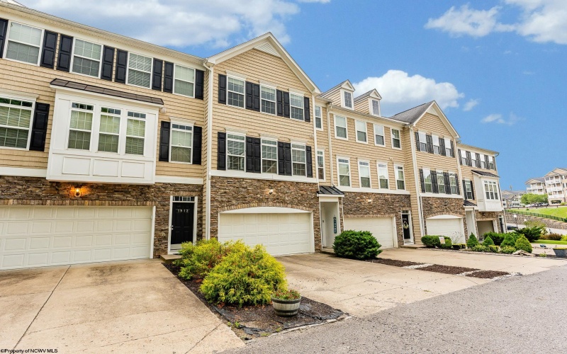 1910 Stone Run Street, Morgantown, West Virginia 26505, 3 Bedrooms Bedrooms, 8 Rooms Rooms,2 BathroomsBathrooms,Single Family Attached,For Sale,Stone Run,10161565