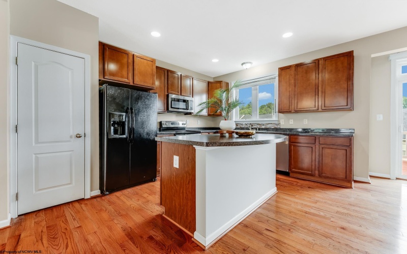 1910 Stone Run Street, Morgantown, West Virginia 26505, 3 Bedrooms Bedrooms, 8 Rooms Rooms,2 BathroomsBathrooms,Single Family Attached,For Sale,Stone Run,10161565