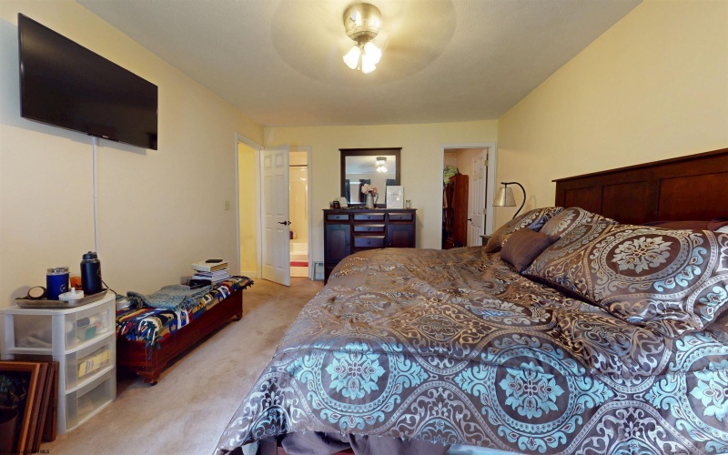 2306 Magnolia Drive, Fairmont, West Virginia 26554, 4 Bedrooms Bedrooms, 9 Rooms Rooms,2 BathroomsBathrooms,Single Family Detached,For Sale,Magnolia,10161563