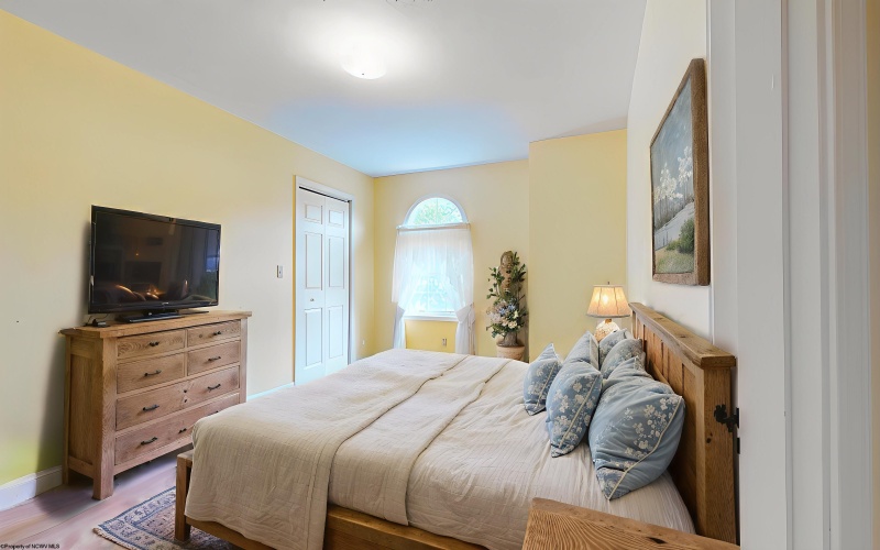 2306 Magnolia Drive, Fairmont, West Virginia 26554, 4 Bedrooms Bedrooms, 9 Rooms Rooms,2 BathroomsBathrooms,Single Family Detached,For Sale,Magnolia,10161563