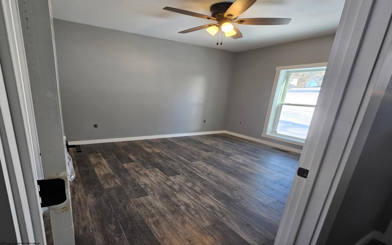 336 Fifth Street, Davis, West Virginia 26260, 3 Bedrooms Bedrooms, 8 Rooms Rooms,2 BathroomsBathrooms,Single Family Detached,For Sale,Fifth,10161561