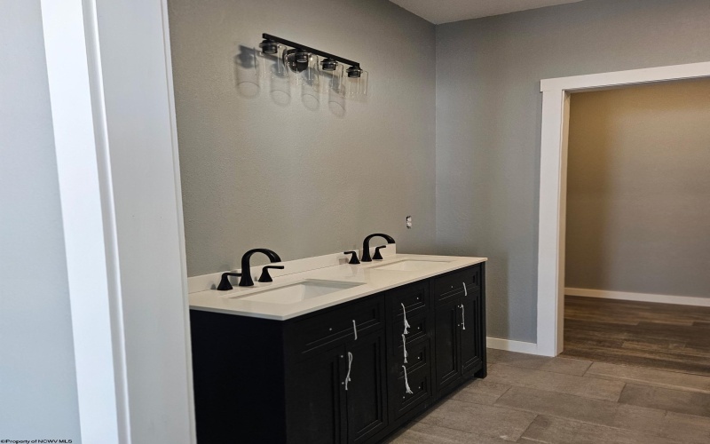 336 Fifth Street, Davis, West Virginia 26260, 3 Bedrooms Bedrooms, 8 Rooms Rooms,2 BathroomsBathrooms,Single Family Detached,For Sale,Fifth,10161561