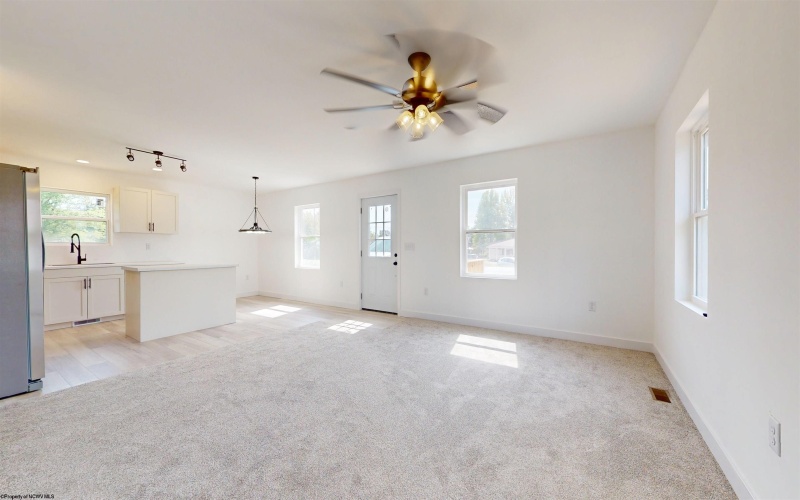 1603 Big Tree Drive, Fairmont, West Virginia 26554, 3 Bedrooms Bedrooms, 7 Rooms Rooms,2 BathroomsBathrooms,Single Family Detached,For Sale,Big Tree,10161560