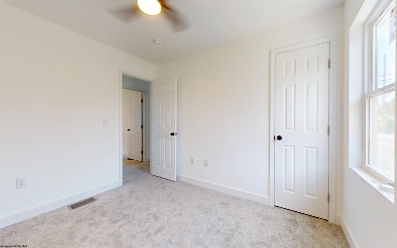 1603 Big Tree Drive, Fairmont, West Virginia 26554, 3 Bedrooms Bedrooms, 7 Rooms Rooms,2 BathroomsBathrooms,Single Family Detached,For Sale,Big Tree,10161560