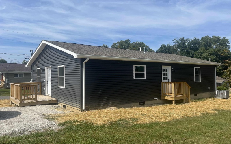 1603 Big Tree Drive, Fairmont, West Virginia 26554, 3 Bedrooms Bedrooms, 7 Rooms Rooms,2 BathroomsBathrooms,Single Family Detached,For Sale,Big Tree,10161560