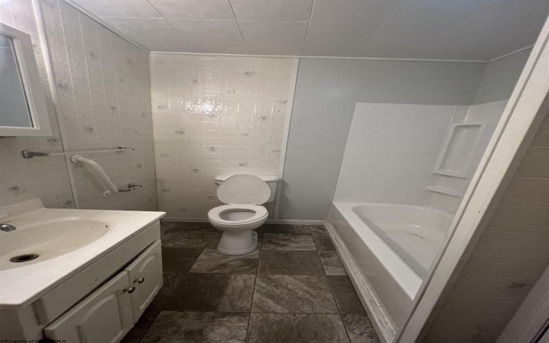 188 Carter Avenue, Philippi, West Virginia 26416, 3 Bedrooms Bedrooms, 8 Rooms Rooms,1 BathroomBathrooms,Single Family Detached,For Sale,Carter,10161562