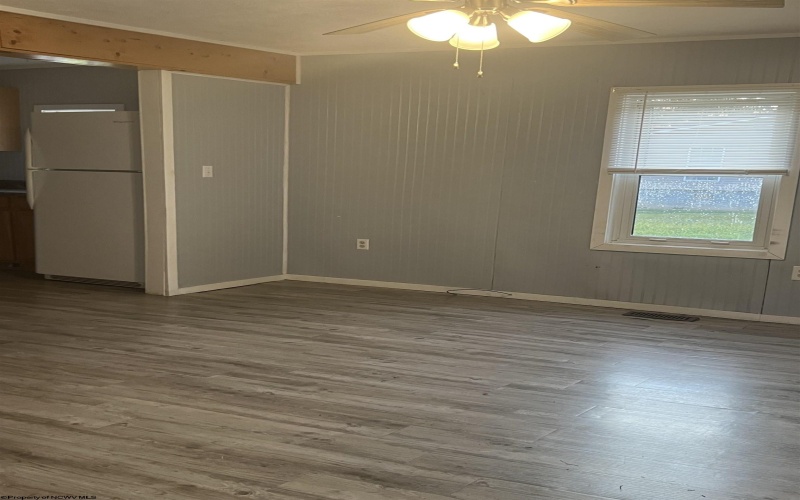 188 Carter Avenue, Philippi, West Virginia 26416, 3 Bedrooms Bedrooms, 8 Rooms Rooms,1 BathroomBathrooms,Single Family Detached,For Sale,Carter,10161562