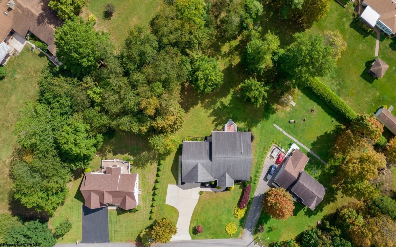 262 Deerfield Circle, Kingwood, West Virginia 26537, 4 Bedrooms Bedrooms, 8 Rooms Rooms,3 BathroomsBathrooms,Single Family Detached,For Sale,Deerfield,10161575