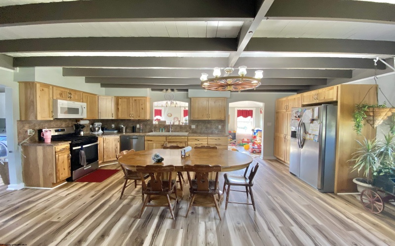 527 Offutt School Road, Augusta, West Virginia 26704, 4 Bedrooms Bedrooms, 6 Rooms Rooms,2 BathroomsBathrooms,Single Family Detached,For Sale,Offutt School,10161570