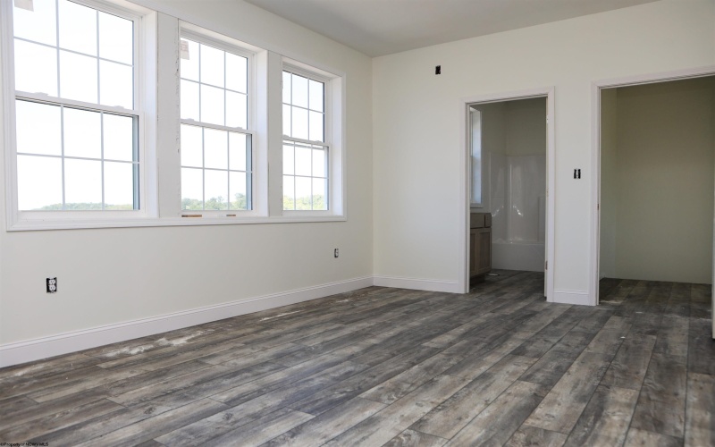 101 Willow Oak Drive, Bridgeport, West Virginia 26330, 3 Bedrooms Bedrooms, 6 Rooms Rooms,3 BathroomsBathrooms,Single Family Attached,For Sale,Willow Oak,10161587