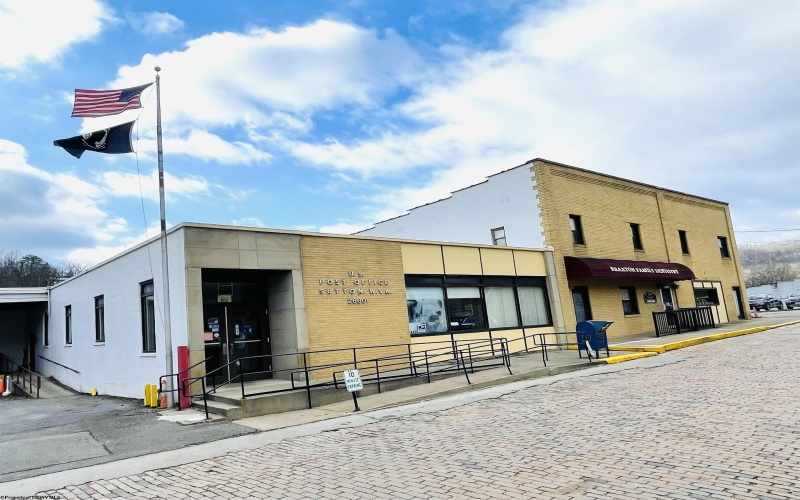 304 Riverview Drive, Sutton, West Virginia 26601, ,Commercial/industrial,For Sale,Riverview,10157513 304 Riverview Drive, Sutton, West Virginia 26601, ,Commercial/industrial,For Sale,Riverview,10157513
