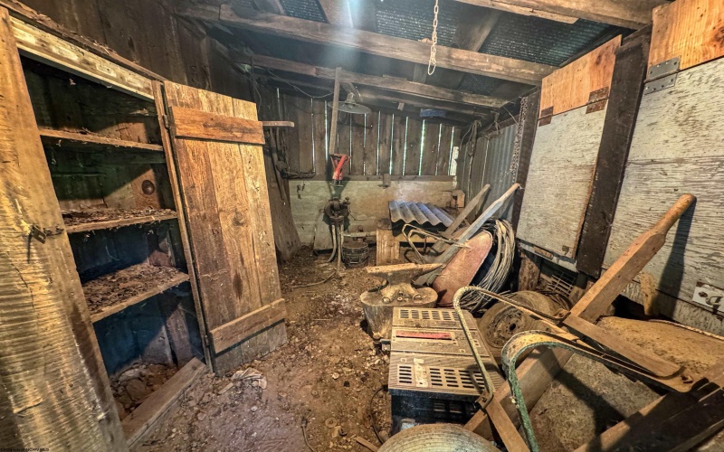 2741 Spread Hollow Road, Ivydale, West Virginia 25043, 3 Bedrooms Bedrooms, 7 Rooms Rooms,2 BathroomsBathrooms,Single Family Detached,For Sale,Spread Hollow,10161581