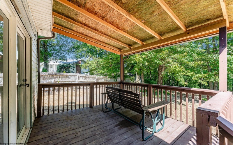 104 Mountainview Road, Morgantown, West Virginia 26508, 4 Bedrooms Bedrooms, 8 Rooms Rooms,2 BathroomsBathrooms,Single Family Detached,For Sale,Mountainview,10161582