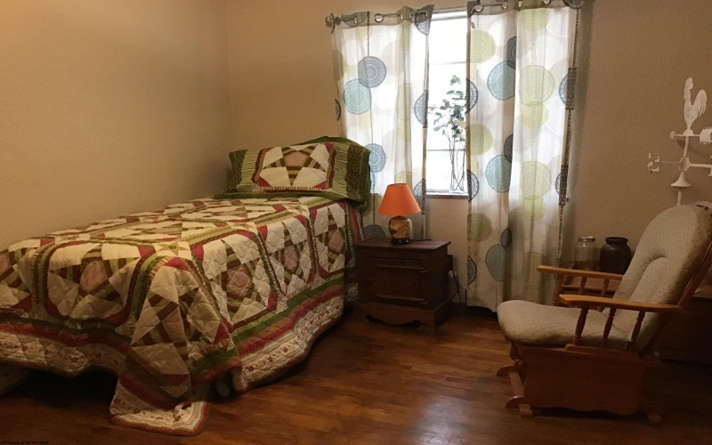 1004 Indiana Avenue, Fairmont, West Virginia 26554, 3 Bedrooms Bedrooms, 6 Rooms Rooms,1 BathroomBathrooms,Single Family Detached,For Sale,Indiana,10161591