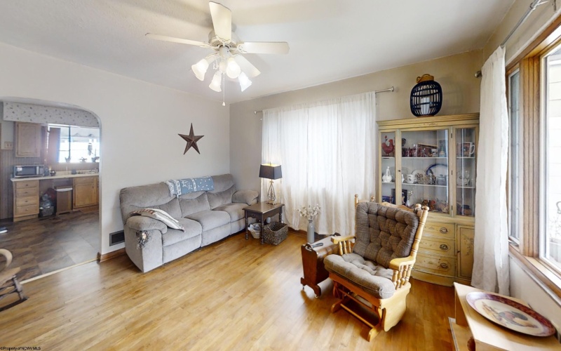 1004 Indiana Avenue, Fairmont, West Virginia 26554, 3 Bedrooms Bedrooms, 6 Rooms Rooms,1 BathroomBathrooms,Single Family Detached,For Sale,Indiana,10161591