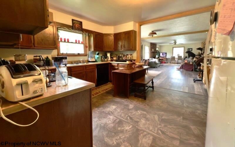 2100 Whitmer Road, Harman, West Virginia 26270, 3 Bedrooms Bedrooms, 6 Rooms Rooms,2 BathroomsBathrooms,Single Family Detached,For Sale,Whitmer,10156966