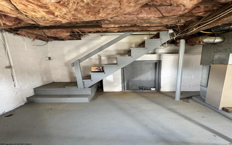 133 Sisler Street, Kingwood, West Virginia 26537, 2 Bedrooms Bedrooms, 4 Rooms Rooms,1 BathroomBathrooms,Single Family Detached,For Sale,Sisler,10161596 133 Sisler Street, Kingwood, West Virginia 26537, 2 Bedrooms Bedrooms, 4 Rooms Rooms,1 BathroomBathrooms,Single Family Detached,For Sale,Sisler,10161596