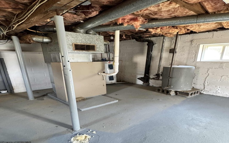 133 Sisler Street, Kingwood, West Virginia 26537, 2 Bedrooms Bedrooms, 4 Rooms Rooms,1 BathroomBathrooms,Single Family Detached,For Sale,Sisler,10161596 133 Sisler Street, Kingwood, West Virginia 26537, 2 Bedrooms Bedrooms, 4 Rooms Rooms,1 BathroomBathrooms,Single Family Detached,For Sale,Sisler,10161596