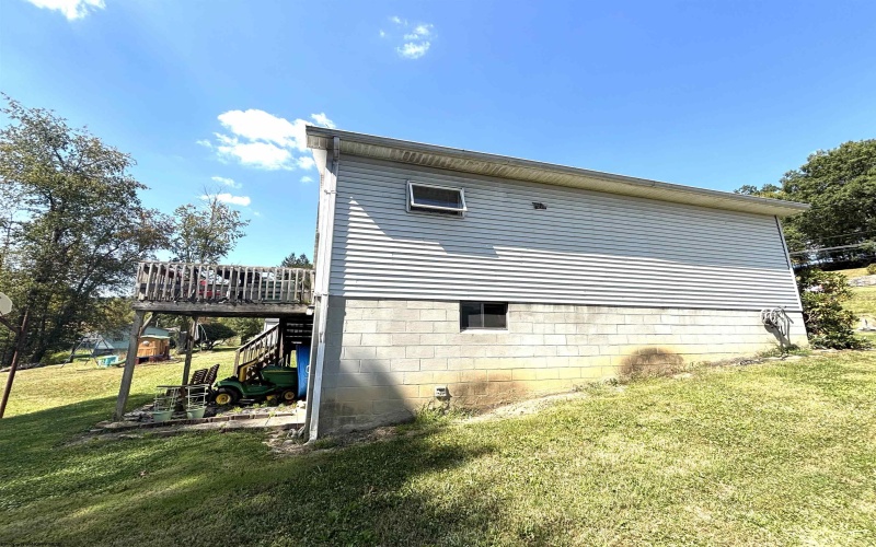 487 Oak Street, Kingwood, West Virginia 26537, 3 Bedrooms Bedrooms, 6 Rooms Rooms,1 BathroomBathrooms,Single Family Detached,For Sale,Oak,10161595