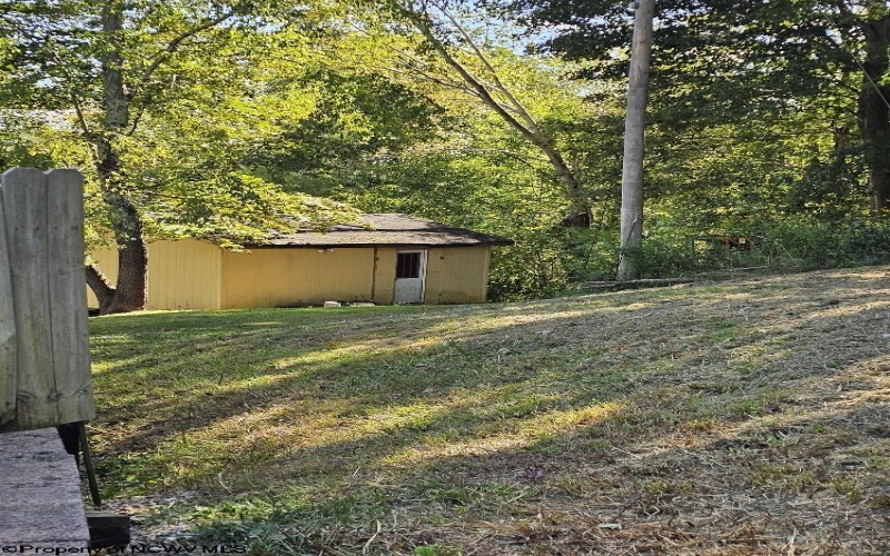 307 Dunham Cut Road, Belington, West Virginia 26250, 3 Bedrooms Bedrooms, 6 Rooms Rooms,2 BathroomsBathrooms,Single Family Detached,For Sale,Dunham Cut,10161617