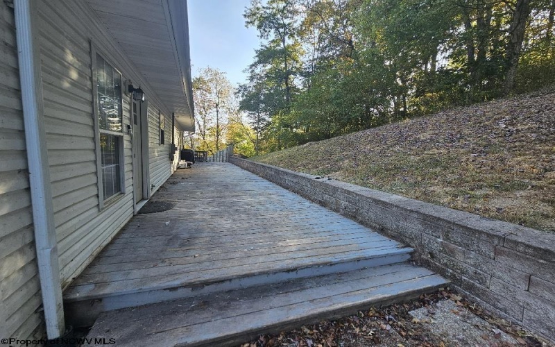 307 Dunham Cut Road, Belington, West Virginia 26250, 3 Bedrooms Bedrooms, 6 Rooms Rooms,2 BathroomsBathrooms,Single Family Detached,For Sale,Dunham Cut,10161617