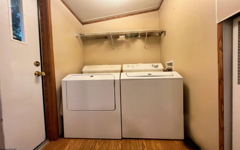 80 Powell Road, Fairmont, West Virginia 26554, 3 Bedrooms Bedrooms, 5 Rooms Rooms,2 BathroomsBathrooms,Single Family Detached,For Sale,Powell,10161616