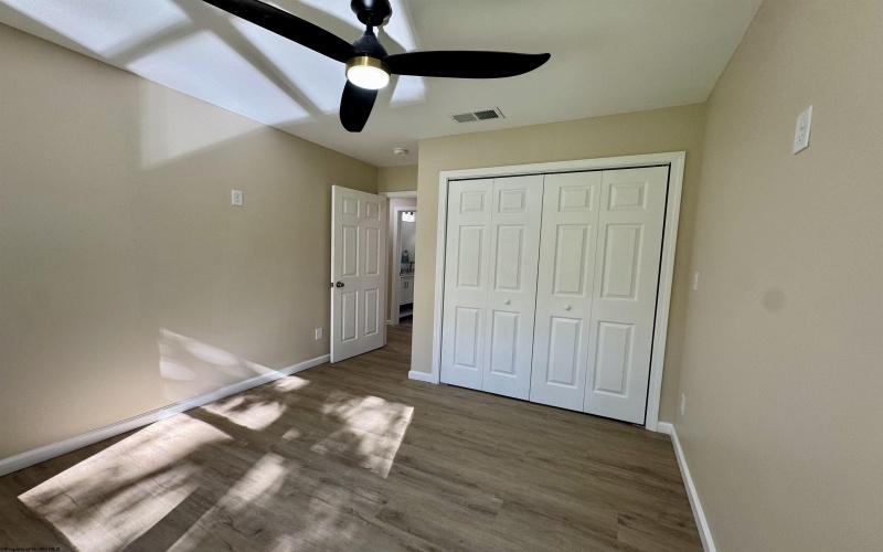1298 Rivershore Drive, Fairmont, West Virginia 26554, 3 Bedrooms Bedrooms, 6 Rooms Rooms,2 BathroomsBathrooms,Single Family Detached,For Sale,Rivershore,10161599