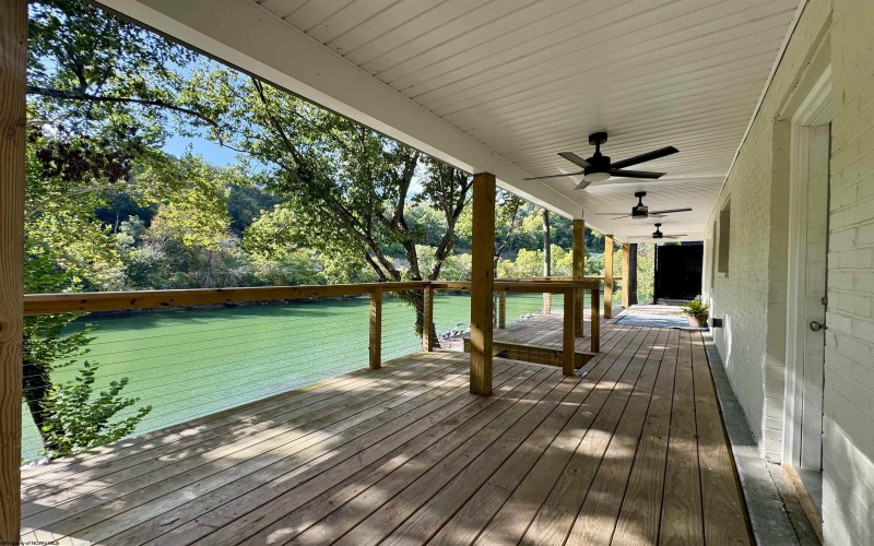 1298 Rivershore Drive, Fairmont, West Virginia 26554, 3 Bedrooms Bedrooms, 6 Rooms Rooms,2 BathroomsBathrooms,Single Family Detached,For Sale,Rivershore,10161599