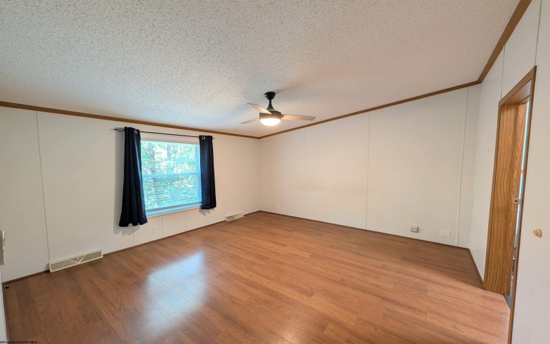 427 Harley Brown Drive, Flatwoods, West Virginia 26621, 3 Bedrooms Bedrooms, 8 Rooms Rooms,2 BathroomsBathrooms,Single Family Detached,For Sale,Harley Brown,10161613