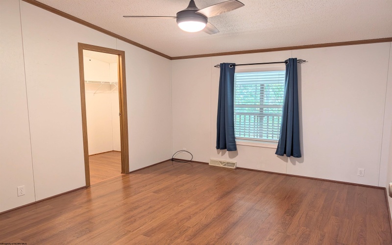 427 Harley Brown Drive, Flatwoods, West Virginia 26621, 3 Bedrooms Bedrooms, 8 Rooms Rooms,2 BathroomsBathrooms,Single Family Detached,For Sale,Harley Brown,10161613